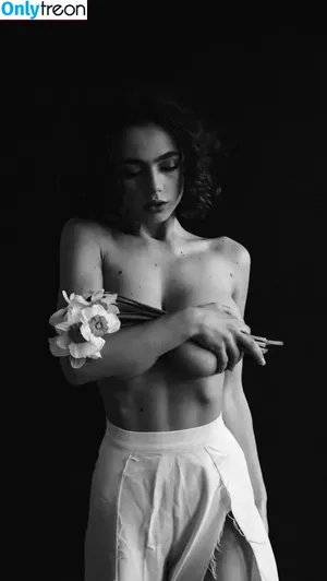 Solomia Maievska / miamaievska / solomia_maievska nude photo #1106