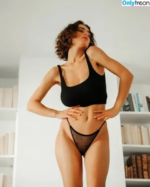 Solomia Maievska / miamaievska / solomia_maievska nude photo #1110