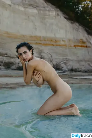Solomia Maievska / miamaievska / solomia_maievska nude photo #1383