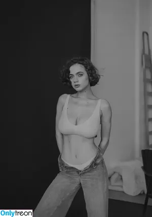 Solomia Maievska / miamaievska / solomia_maievska nude photo #1778