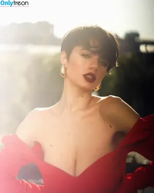 Solomia Maievska / Solomia_Maievska / miamaievska nude photo #1983