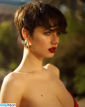 Solomia Maievska / Solomia_Maievska / miamaievska nude photo #1986