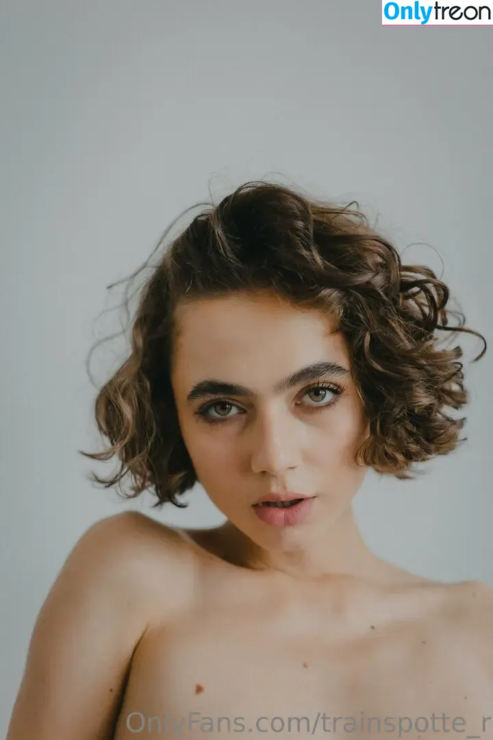 Solomia Maievska nude photo #1250 (miamaievska / solomia_maievska)