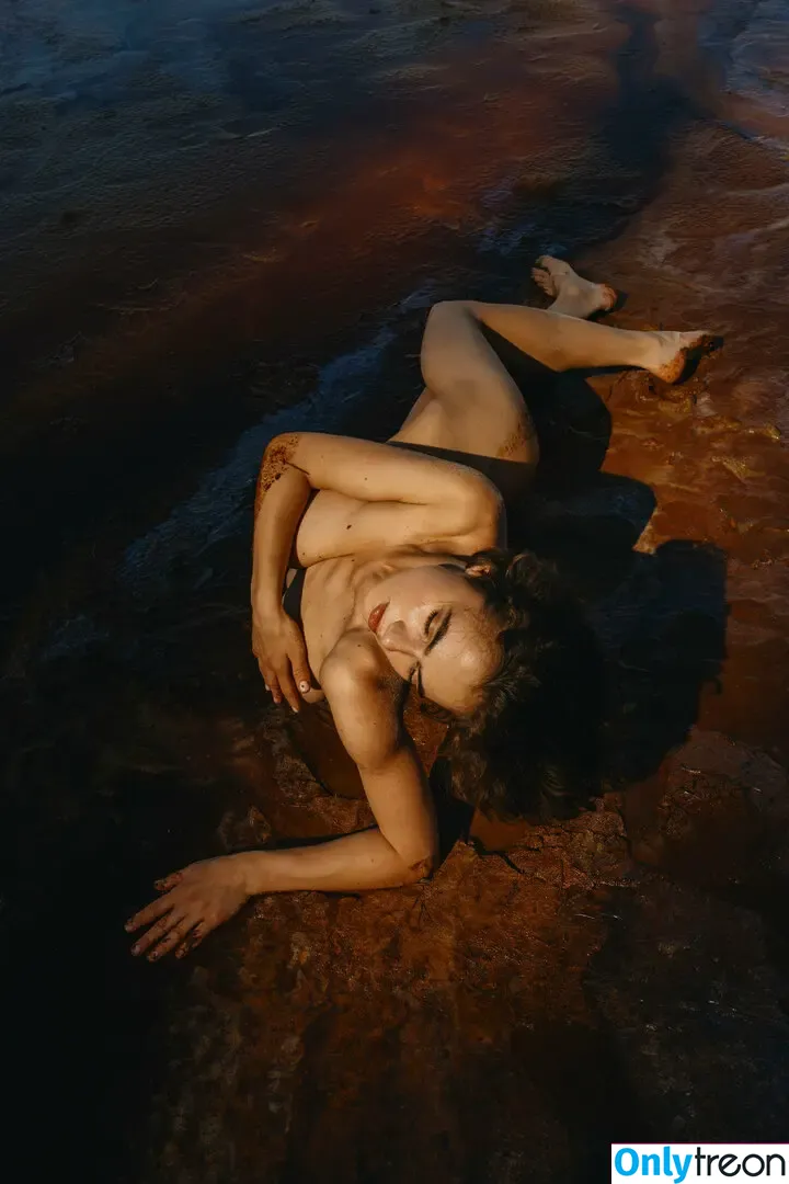 Solomia Maievska nude photo #1320 (miamaievska / solomia_maievska)