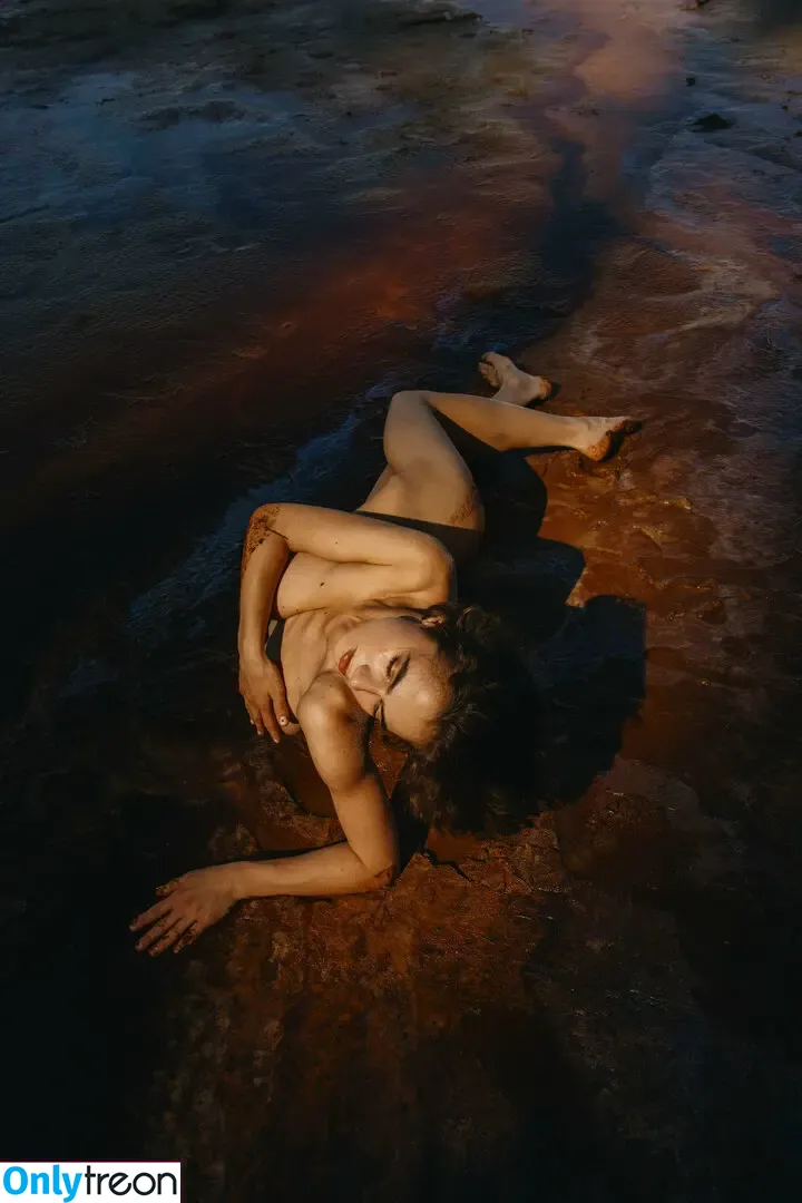 Solomia Maievska nude photo #1332 (miamaievska / solomia_maievska)