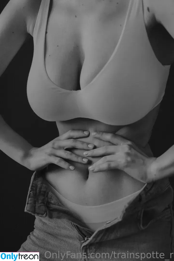 Solomia Maievska nude photo #1427 (miamaievska / solomia_maievska)