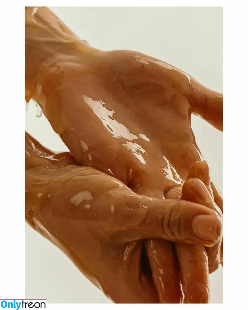Solomia Maievska nude photo #1467 (miamaievska / solomia_maievska)
