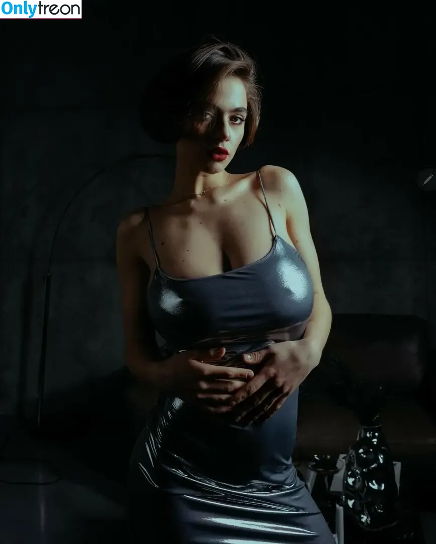 Solomia Maievska nude photo #1747 (miamaievska / solomia_maievska)