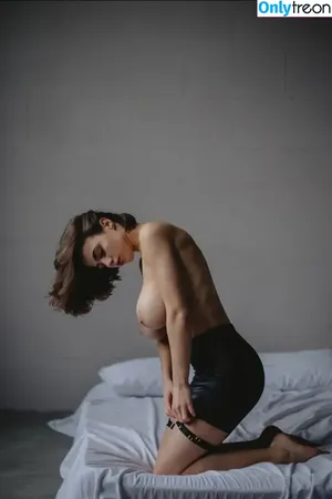 Solomia Maievska / Solomia_Maievska / miamaievska nude photo #2527