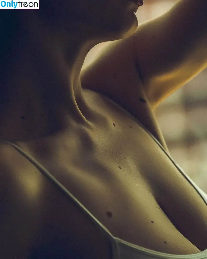 Solomia Maievska nude photo #2026 (Solomia_Maievska / miamaievska)