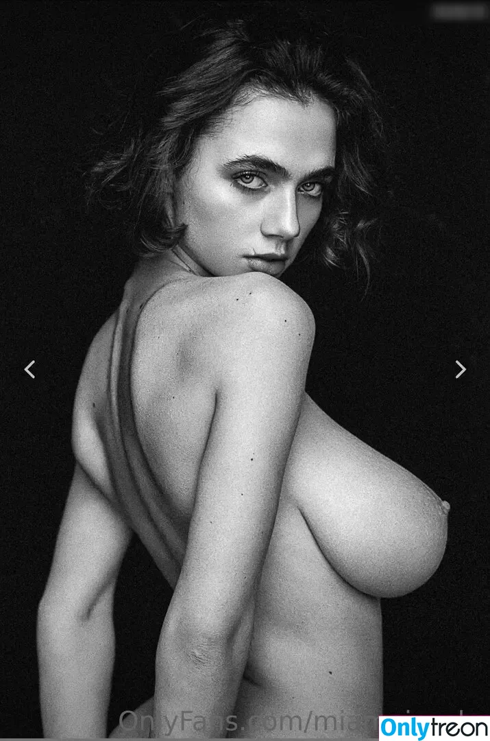 Solomia Maievska nude photo #2097 (Solomia_Maievska / miamaievska)