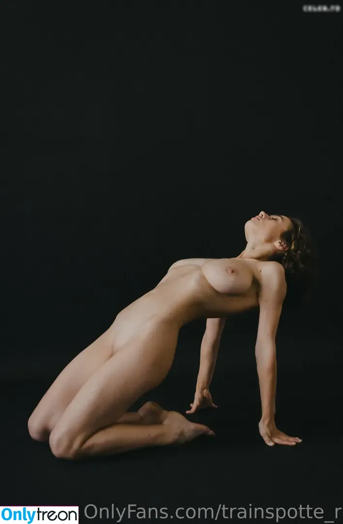 Solomia Maievska nude photo #2160 (Solomia_Maievska / miamaievska)