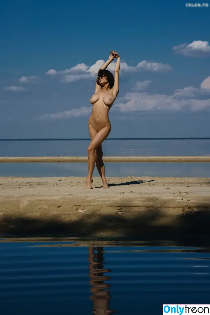 Solomia Maievska nude photo #2180 (Solomia_Maievska / miamaievska)