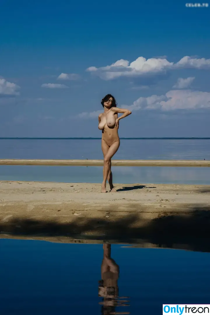 Solomia Maievska nude photo #2191 (Solomia_Maievska / miamaievska)