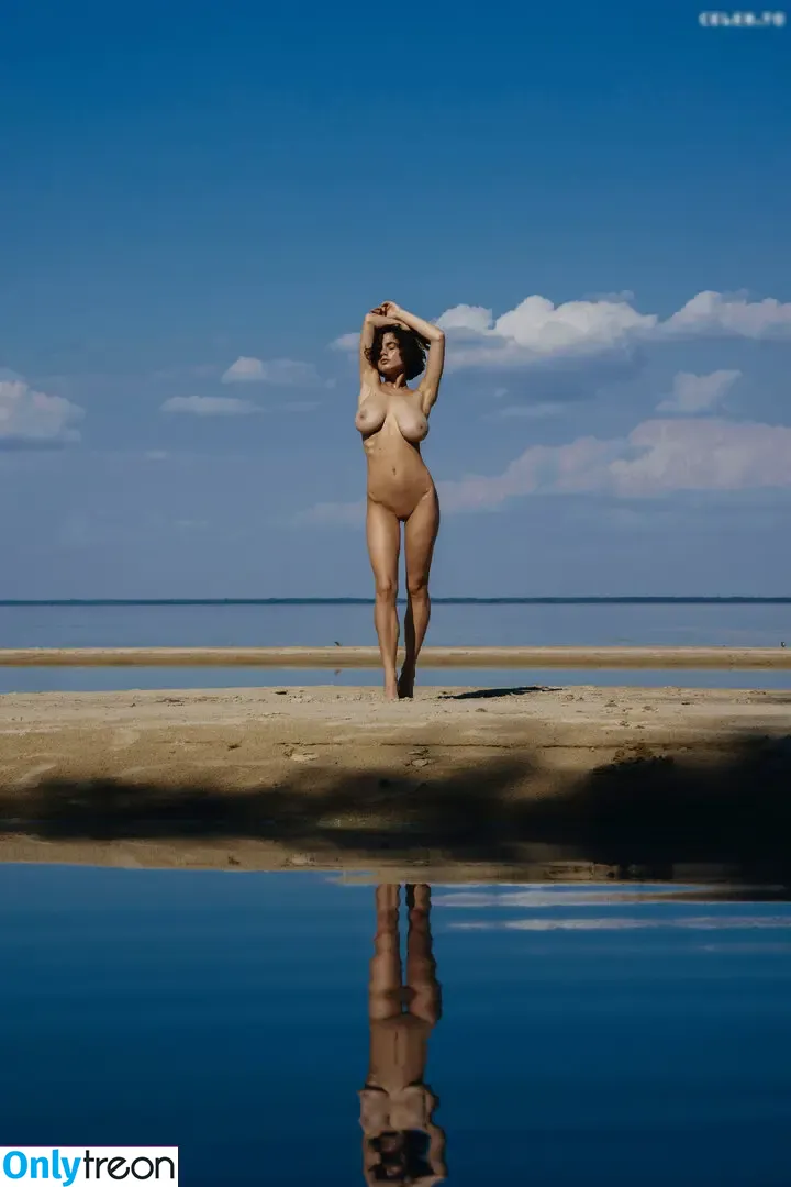 Solomia Maievska nude photo #2192 (Solomia_Maievska / miamaievska)