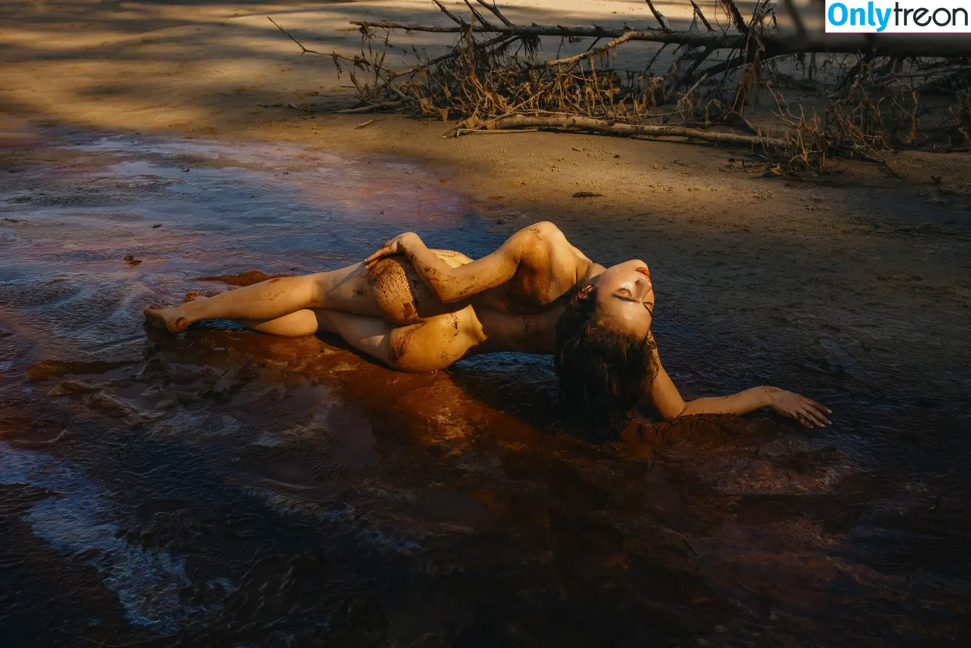 Solomia Maievska nude photo #2196 (Solomia_Maievska / miamaievska)