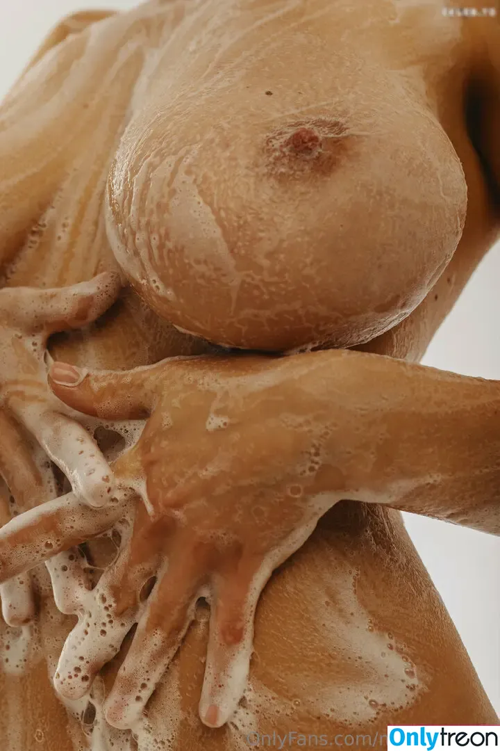 Solomia Maievska nude photo #2435 (Solomia_Maievska / miamaievska)