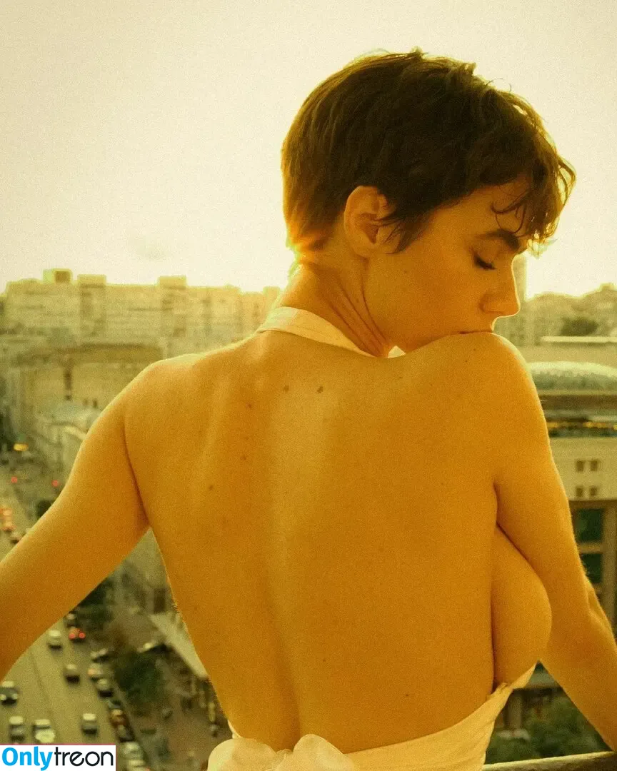 Solomia Maievska nude photo #2524 (Solomia_Maievska / miamaievska)