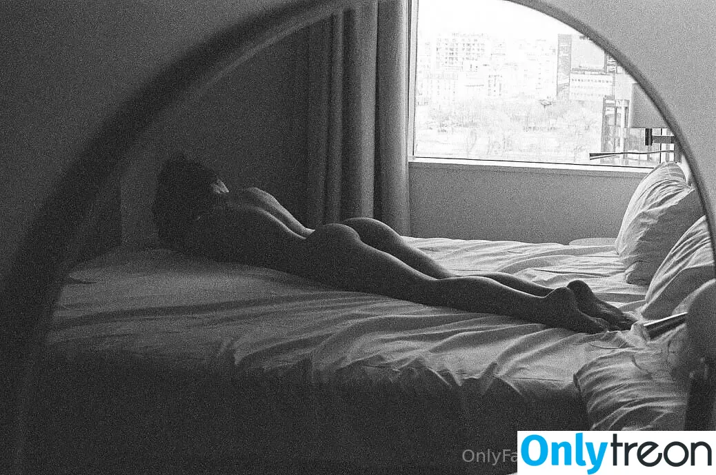 Solomia Maievska nude photo #2678 (Solomia_Maievska / miamaievska)