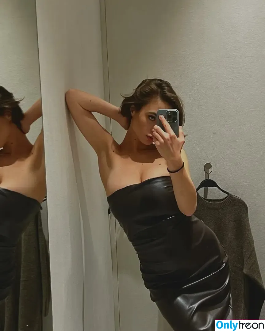 Solomia Maievska nude photo #3029 (Solomia_Maievska / miamaievska)