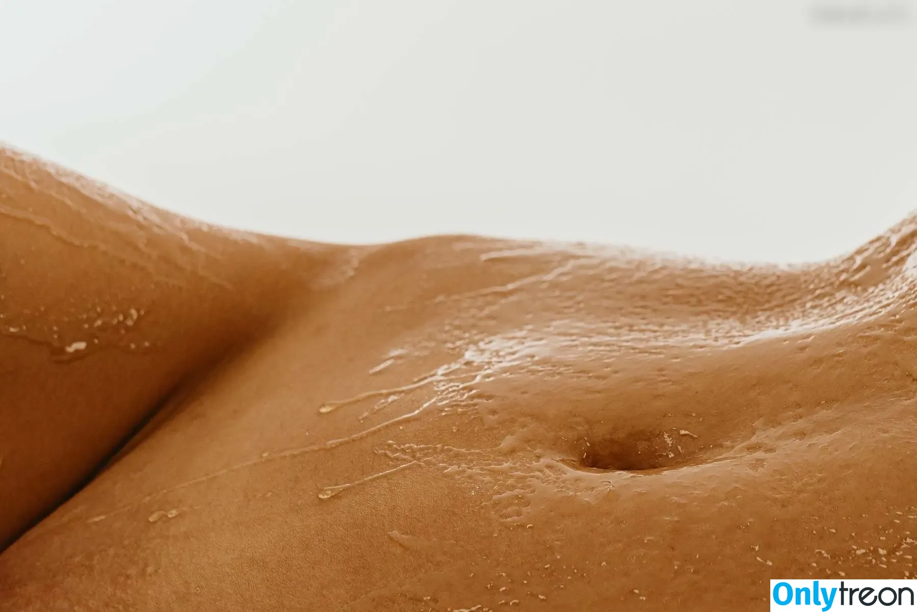 Solomia Maievska nude photo #3470 (miamaievska / solomia_maievska)