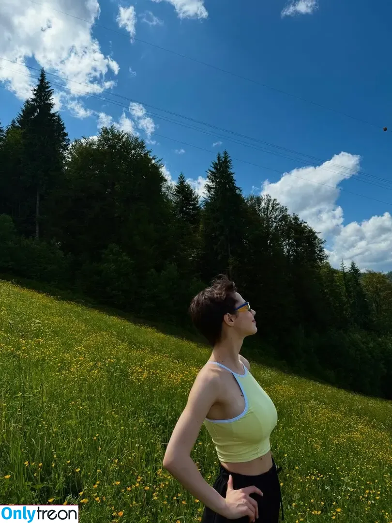 Solomia Maievska nude photo #3490 (miamaievska / solomia_maievska)