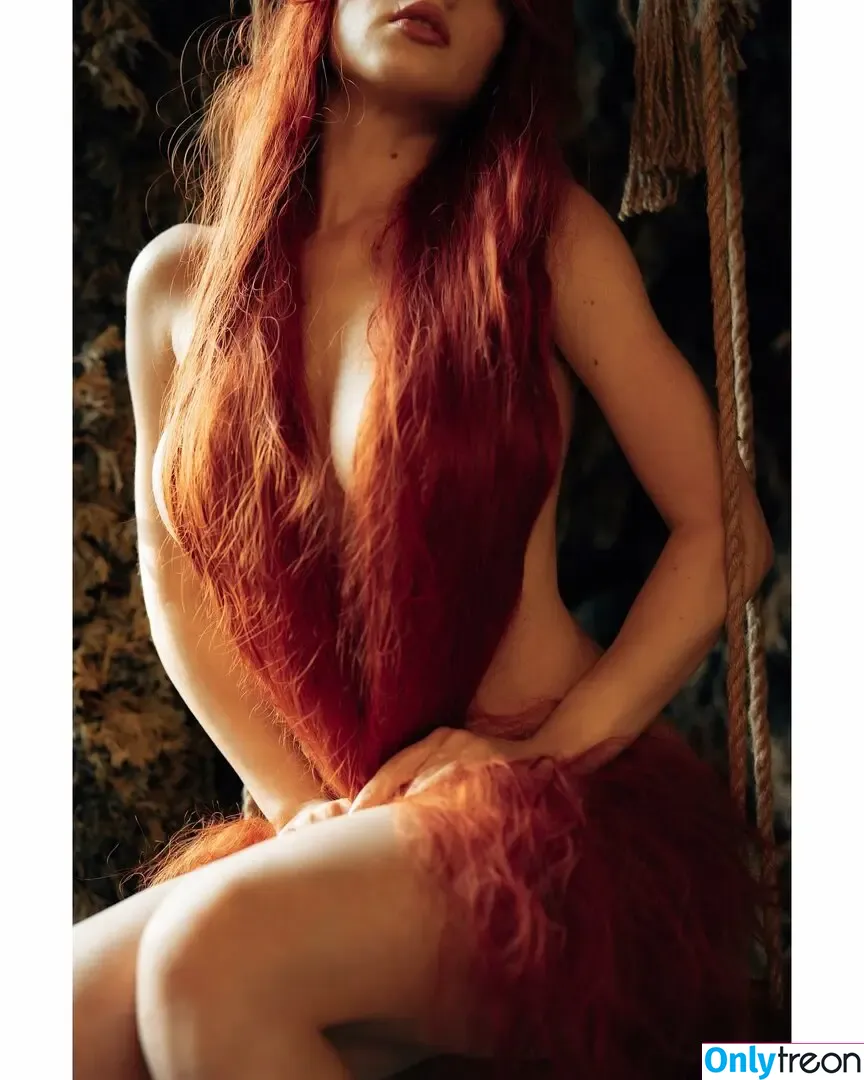 Solomia Maievska nude photo #3593 (miamaievska / solomia_maievska)