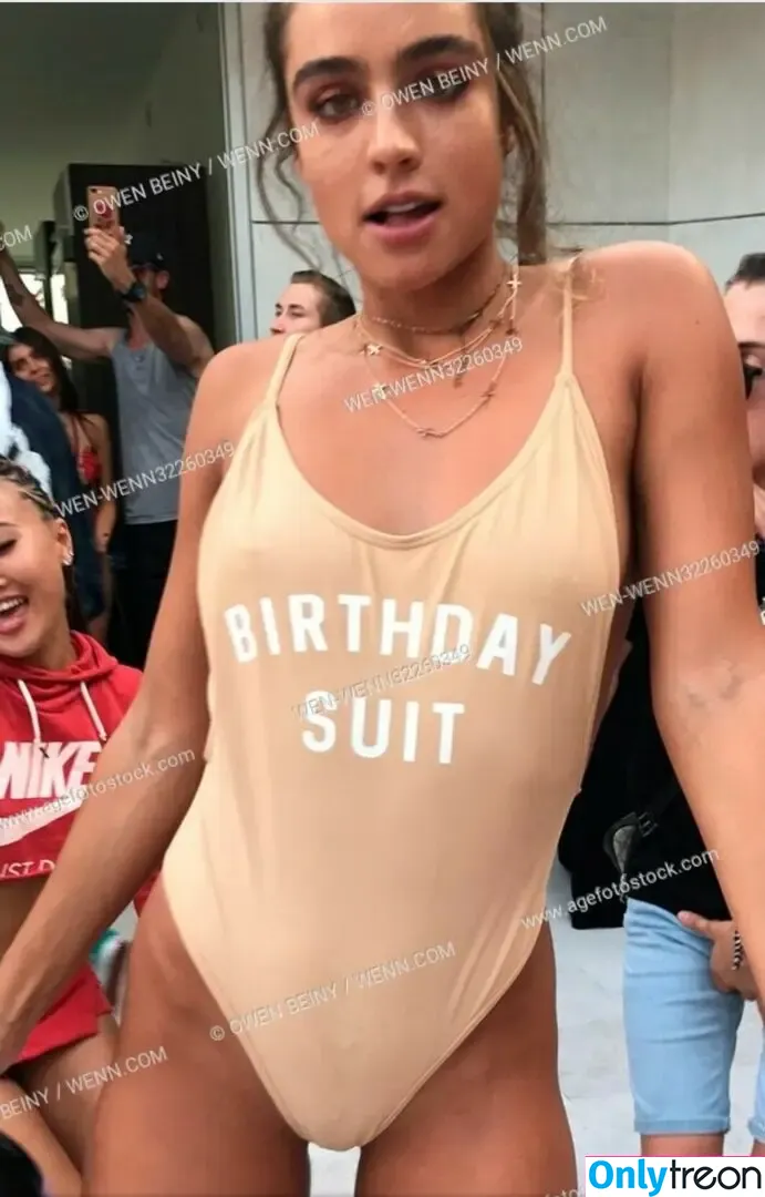 Sommer Ray nude photo #1455 (sommer-ray / sommerray)