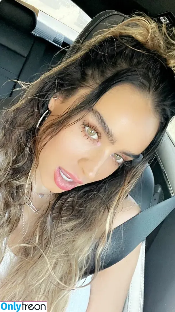 Sommer Ray nude photo #1697 (sommer-ray / sommerray)