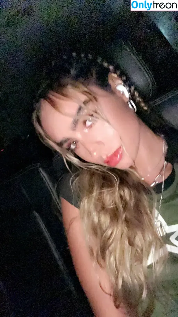 Sommer Ray nude photo #1705 (sommer-ray / sommerray)