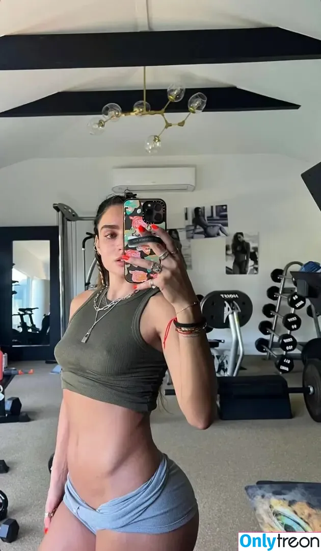 Sommer Ray nude photo #1710 (sommer-ray / sommerray)