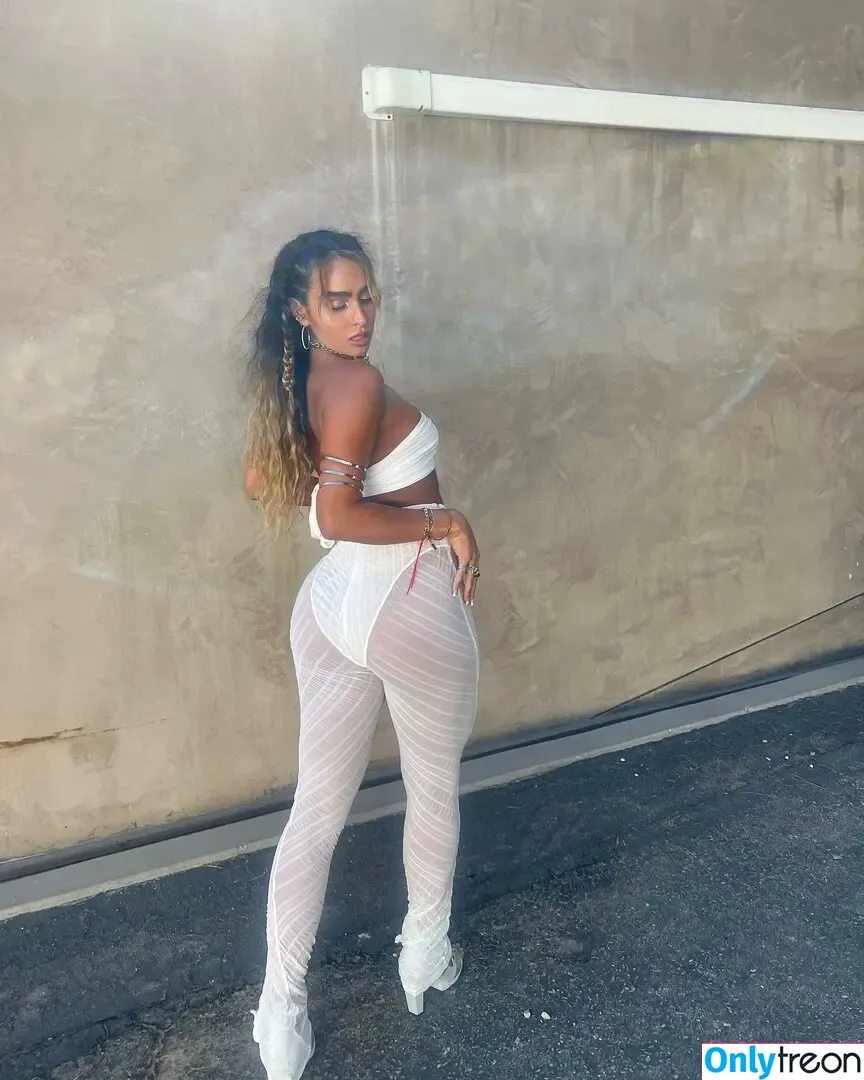 Sommer Ray nude photo #1739 (sommer-ray / sommerray)