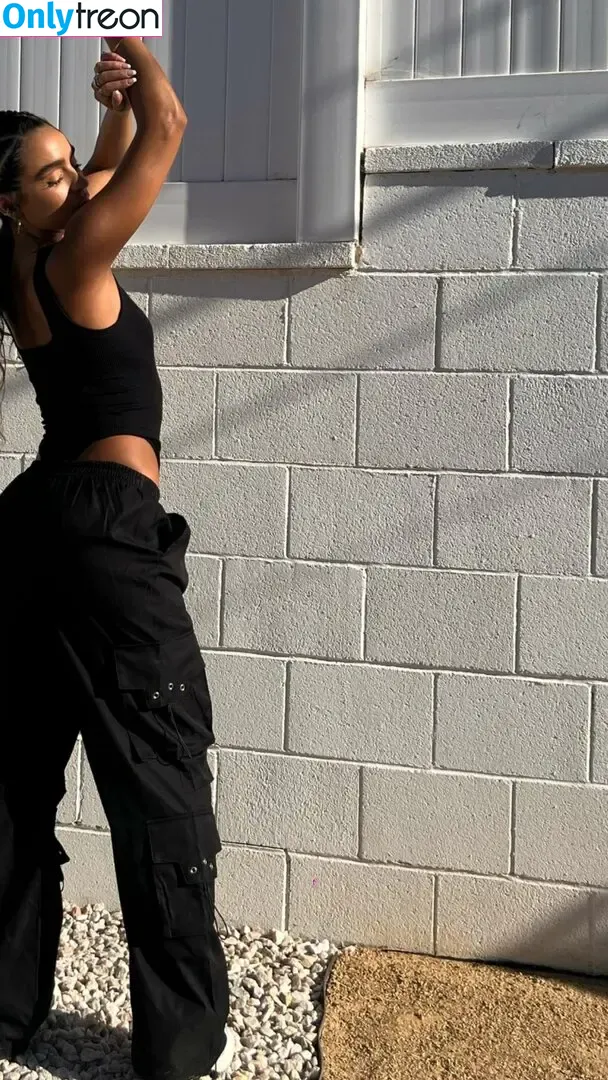Sommer Ray nude photo #1812 (sommer-ray / sommerray)