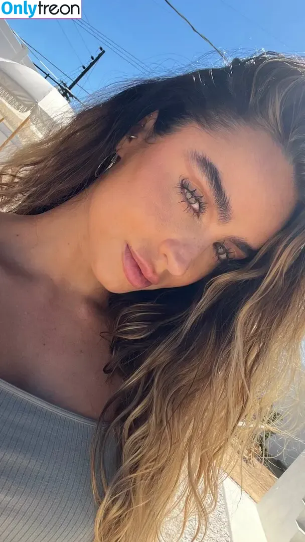Sommer Ray nude photo #1819 (sommer-ray / sommerray)