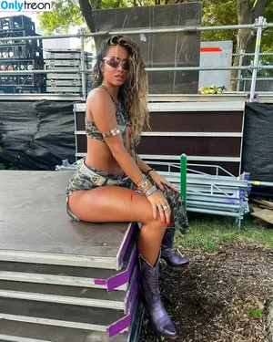 Sommer Ray / sommer-ray / sommerray nude photo #2052