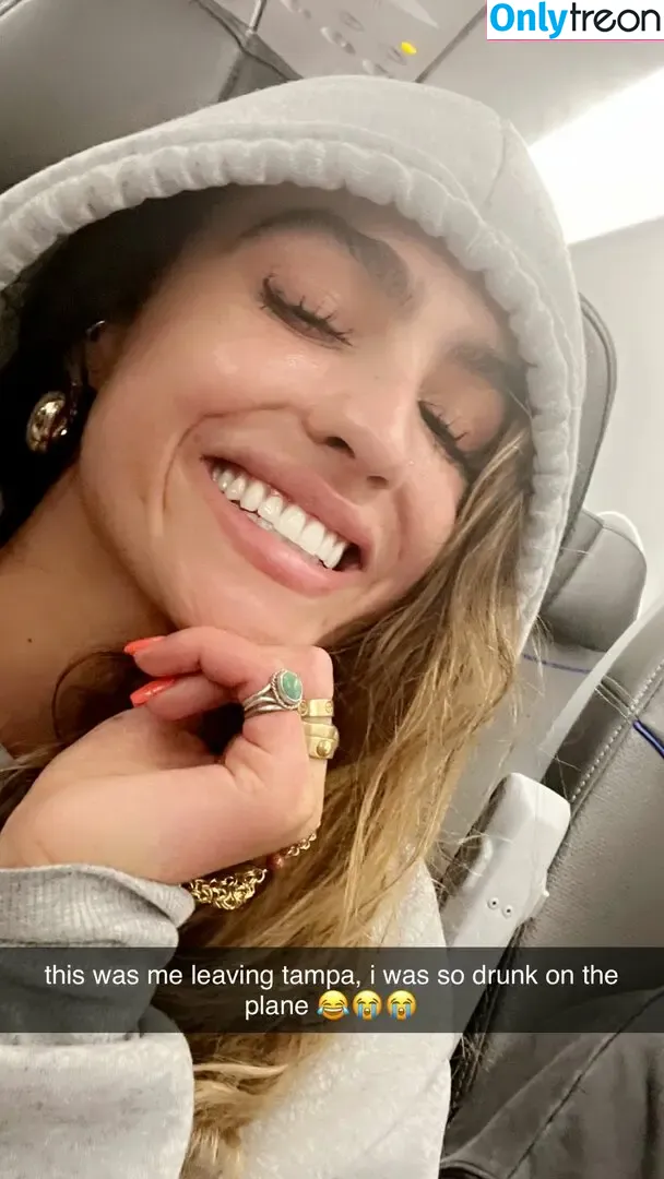 Sommer Ray nude photo #2023 (sommer-ray / sommerray)