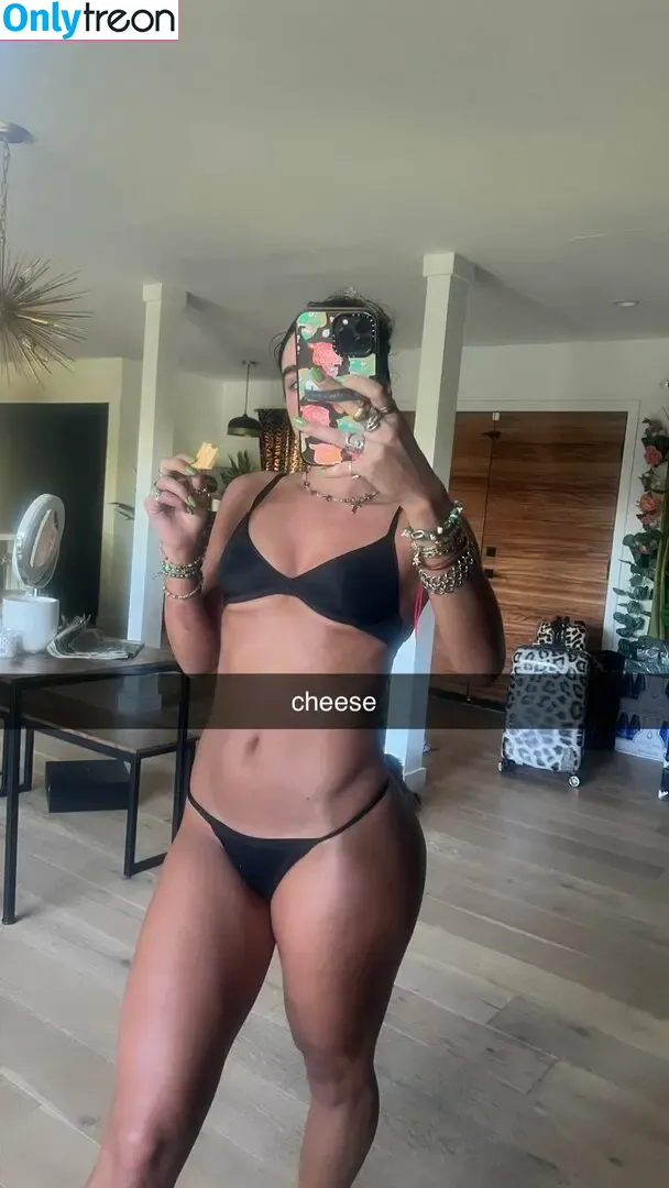 Sommer Ray nude photo #2100 (sommer-ray / sommerray)