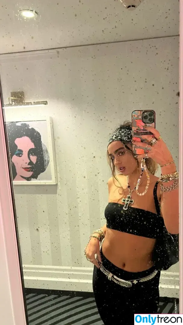 Sommer Ray nude photo #2171 (sommer-ray / sommerray)