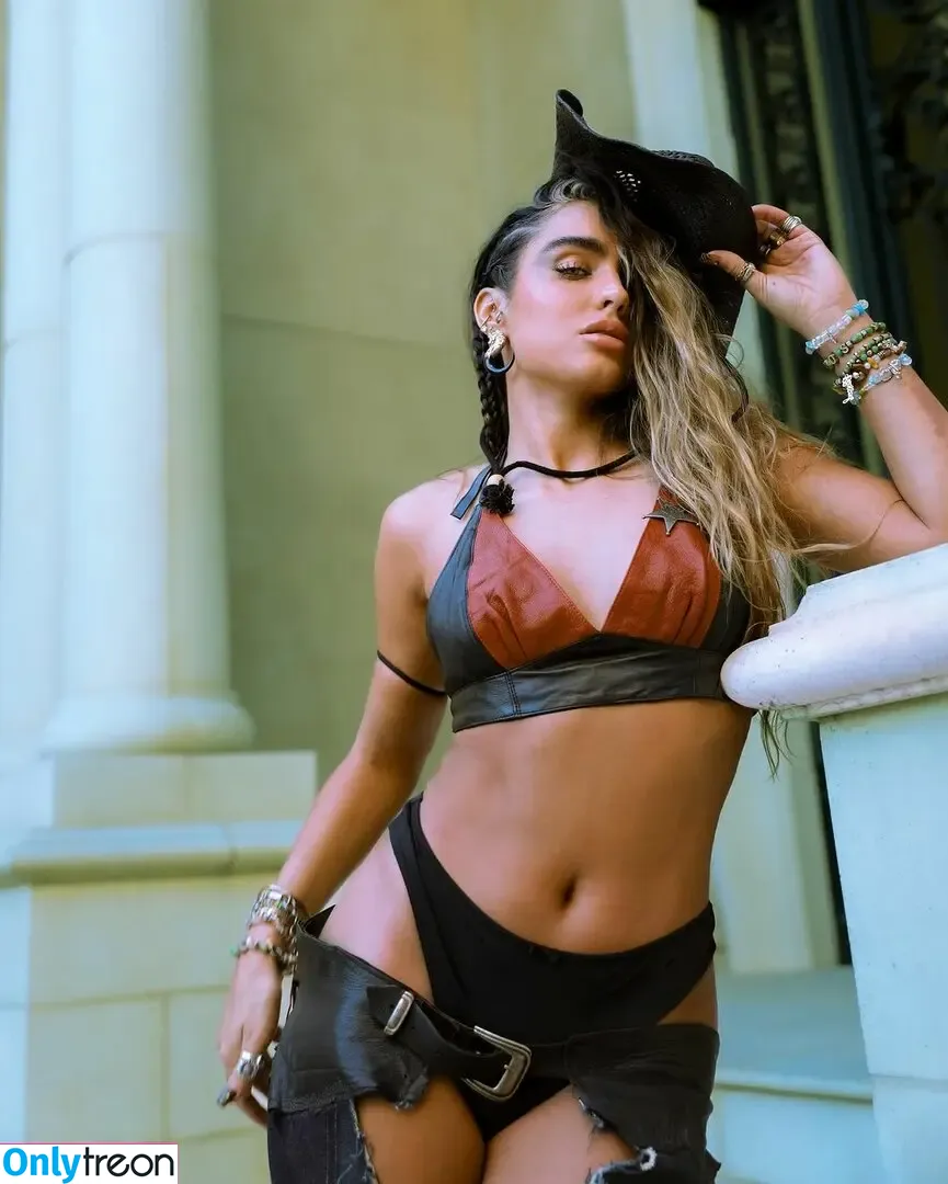 Sommer Ray nude photo #2286 (sommer-ray / sommerray)