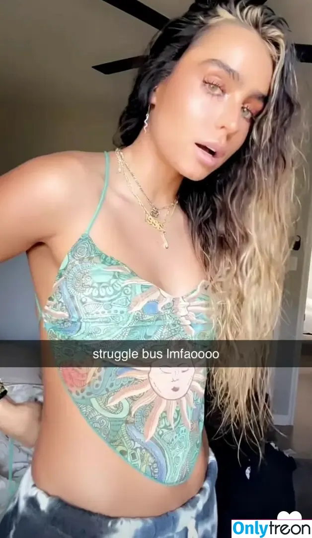 Sommer Ray nude photo #2355 (sommer-ray / sommerray)