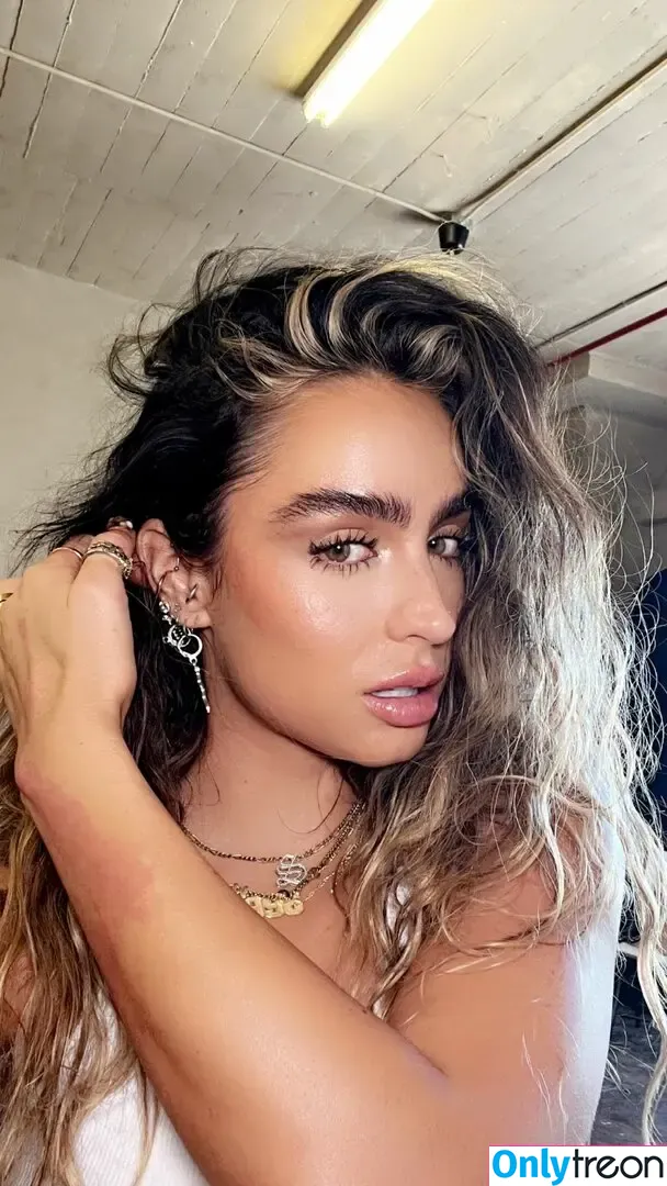Sommer Ray nude photo #2415 (sommer-ray / sommerray)
