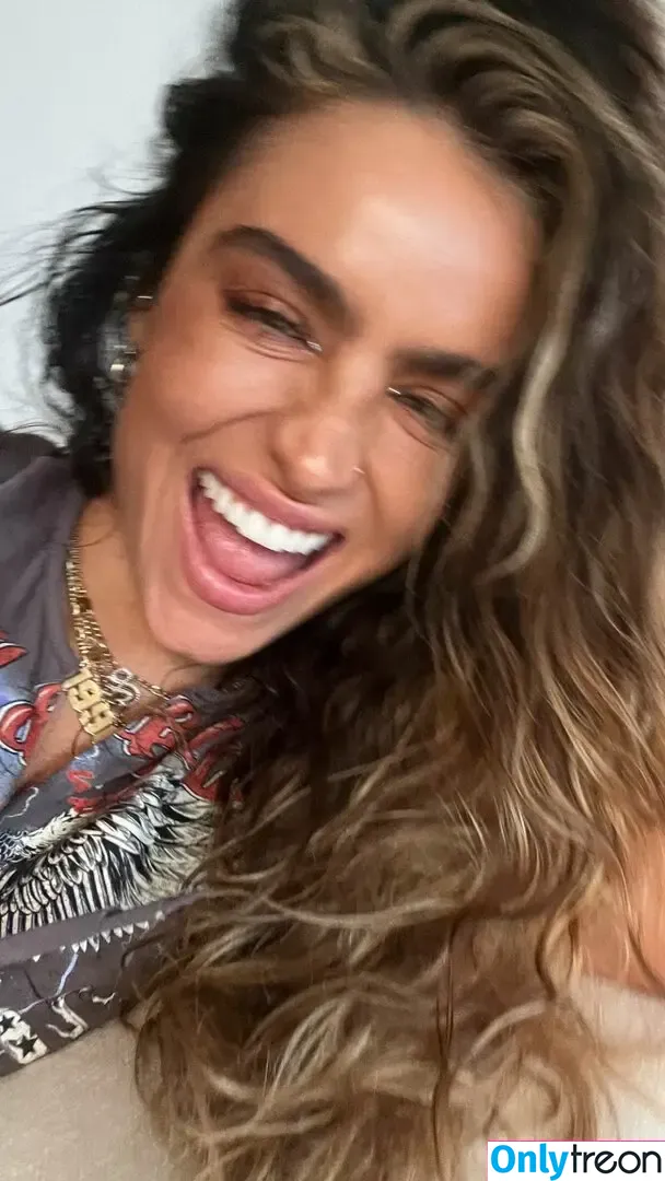 Sommer Ray nude photo #2454 (sommer-ray / sommerray)