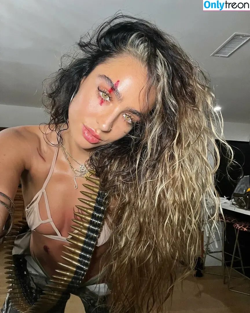Sommer Ray nude photo #2477 (sommer-ray / sommerray)