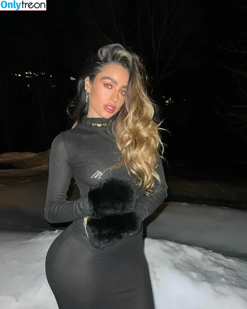 Sommer Ray nude photo #2657 (sommer-ray / sommerray)