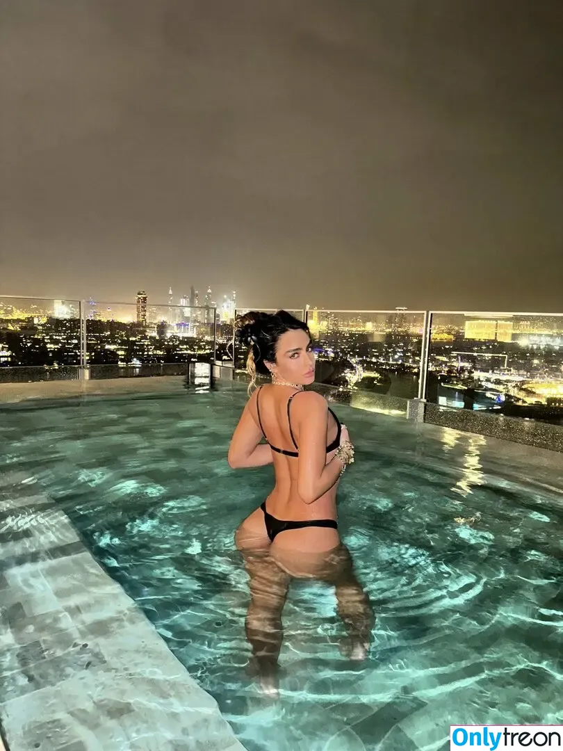 Sommer Ray nude photo #2708 (sommer-ray / sommerray)