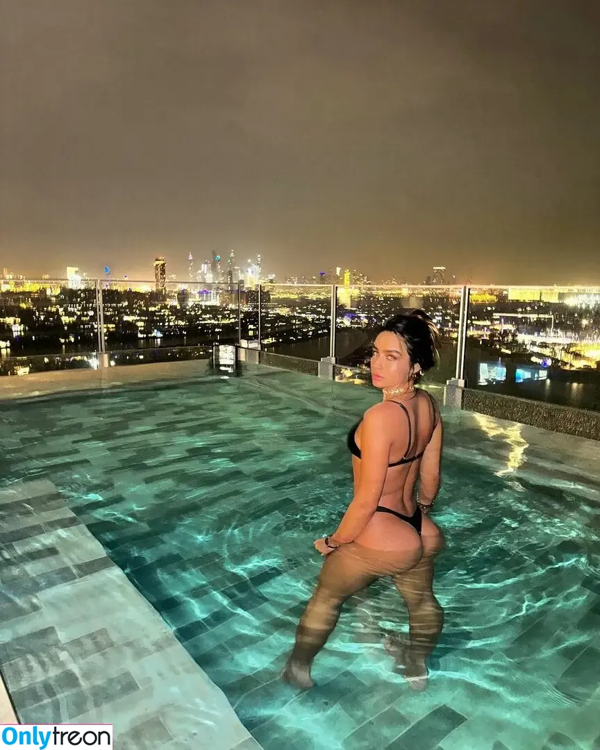 Sommer Ray nude photo #2716 (sommer-ray / sommerray)