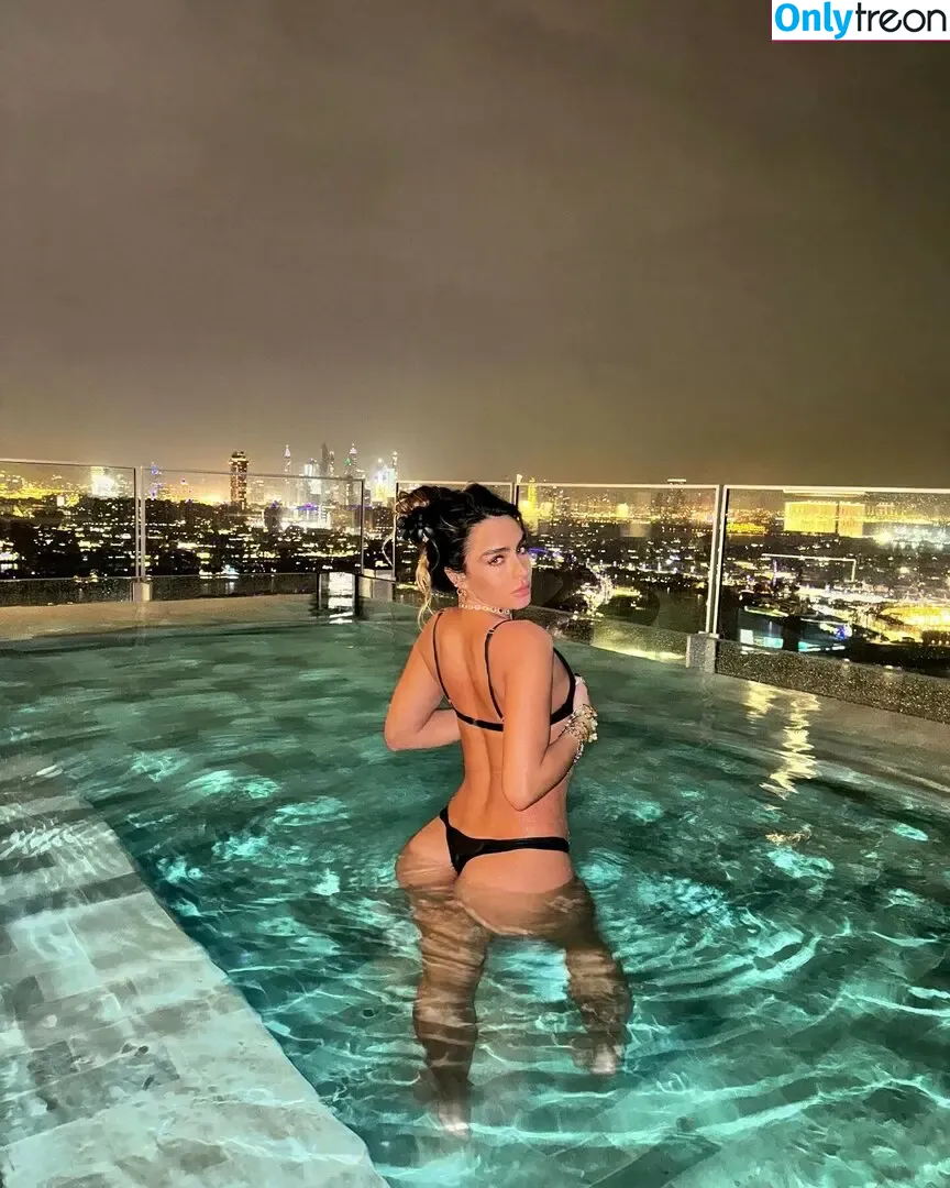 Sommer Ray nude photo #2729 (sommer-ray / sommerray)