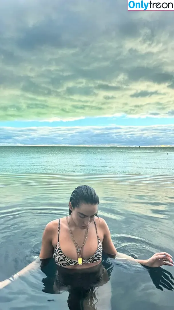 Sommer Ray nude photo #2750 (sommer-ray / sommerray)