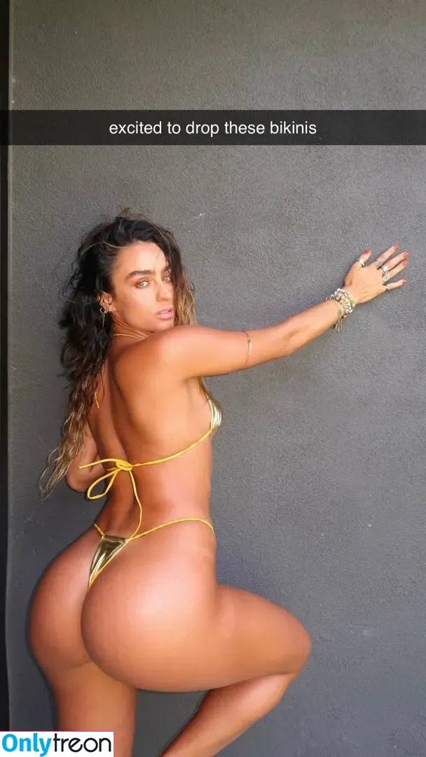 Sommer Ray nude photo #2970 (sommer-ray / sommerray)