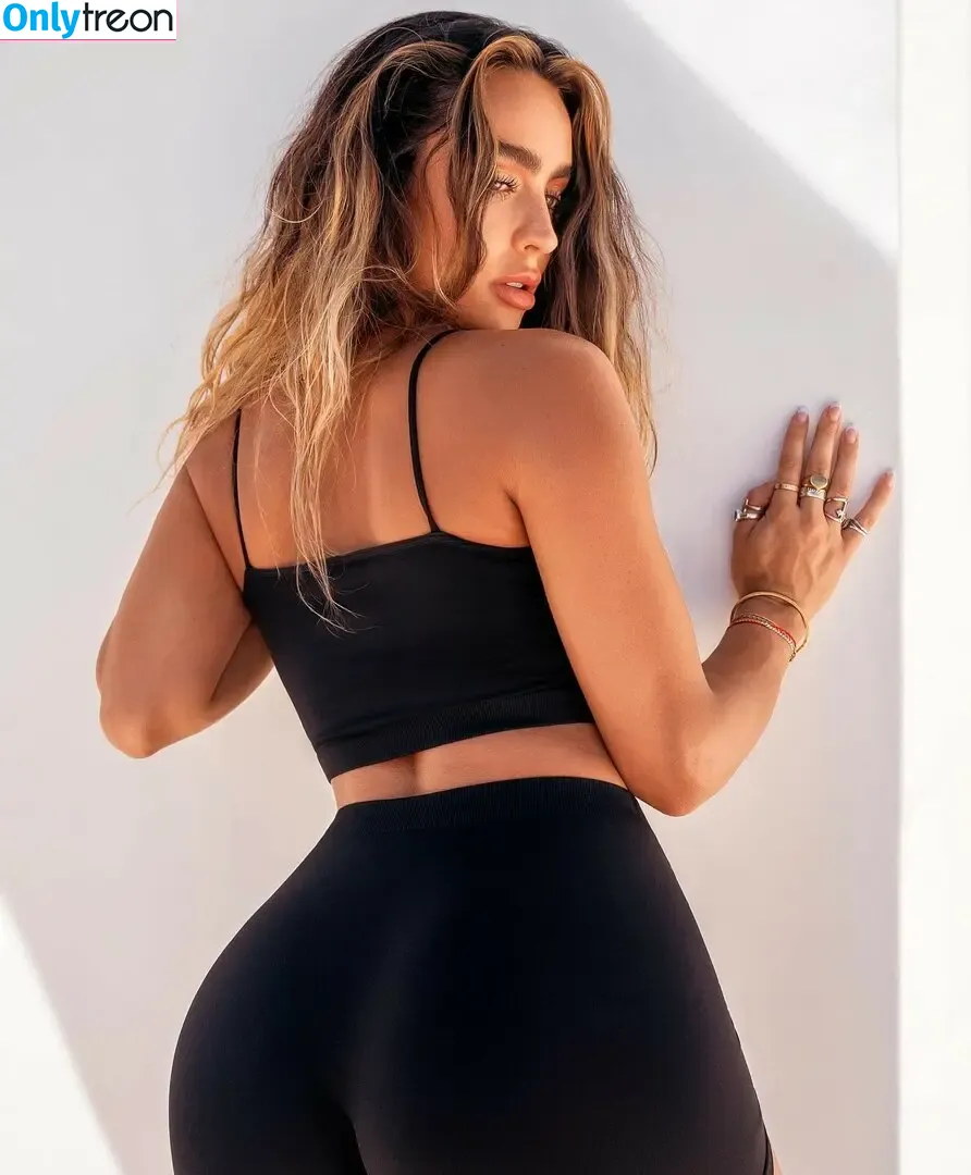 Sommer Ray nude photo #3034 (sommer-ray / sommerray)